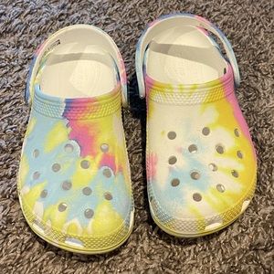 Crocs Kids Tie dye size C10